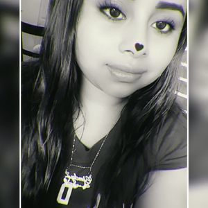 Meet your Posher, Daniela